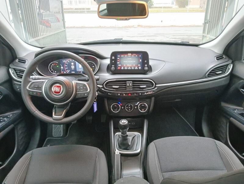 FIAT Tipo (2015-->) Tipo 1.0 5 porte Life
