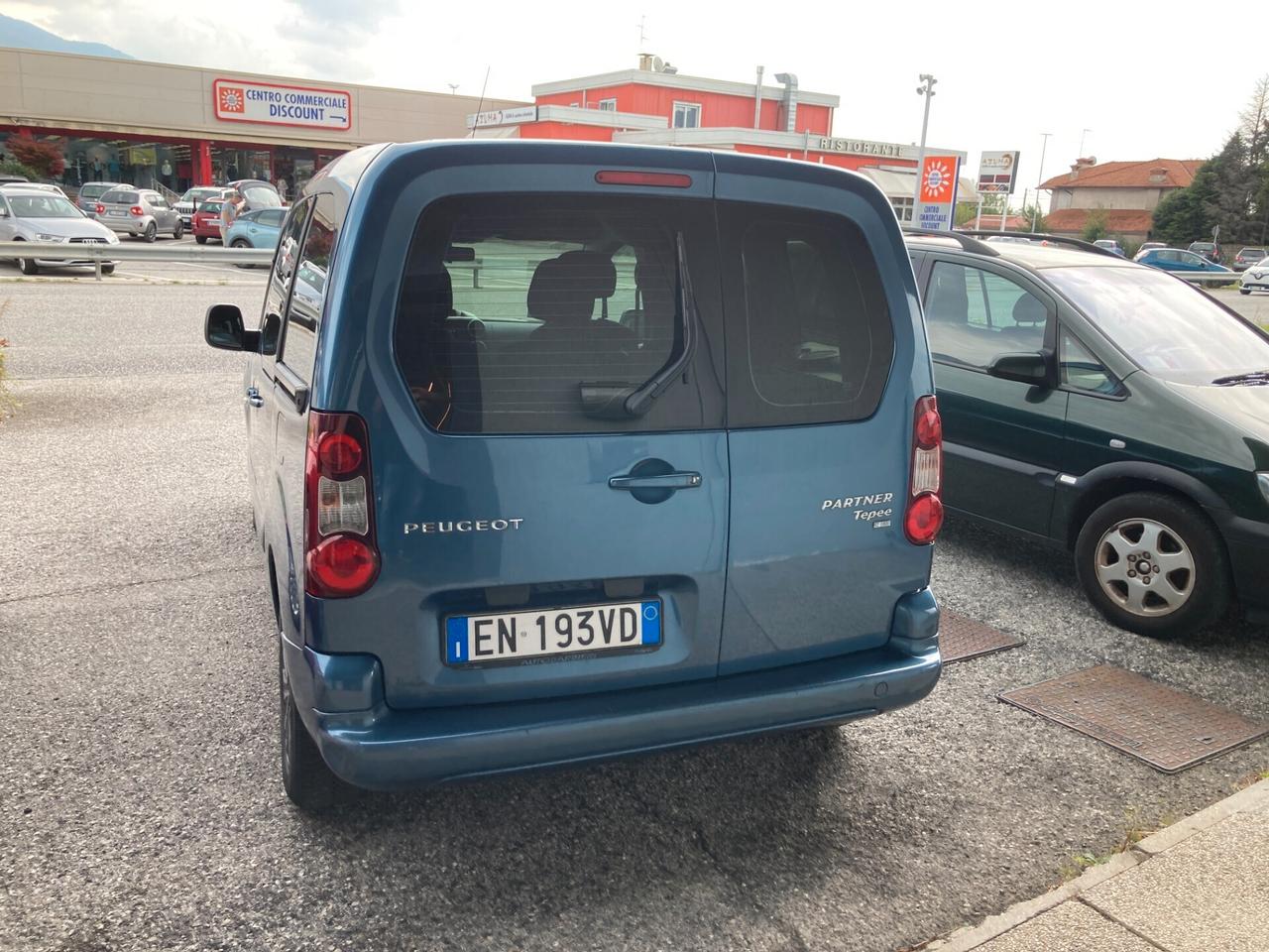 Peugeot Partner Tepee 1.6 e-HDi 92 CV S&S cambio robot. Active