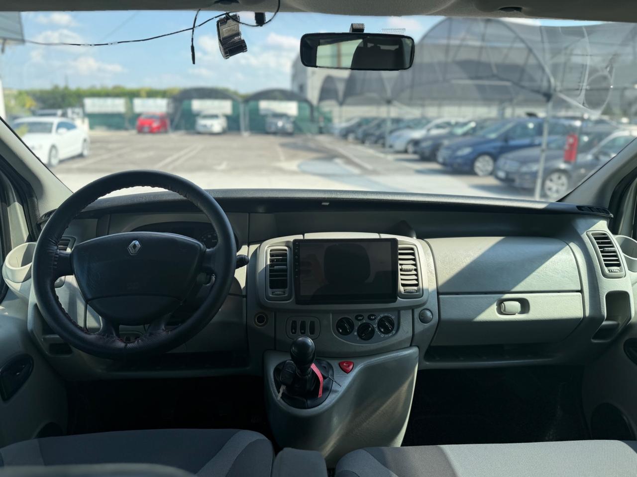 Renault Trafic T29 2.0 dCi/115 PC-TN Passenger Confort 9Posti