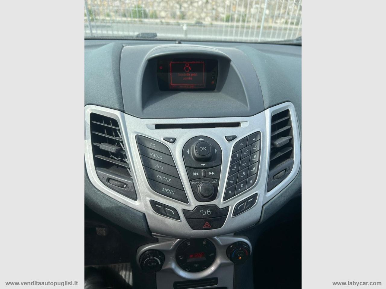 FORD Fiesta 1.4 TDCi 70 CV 5p. Titanium