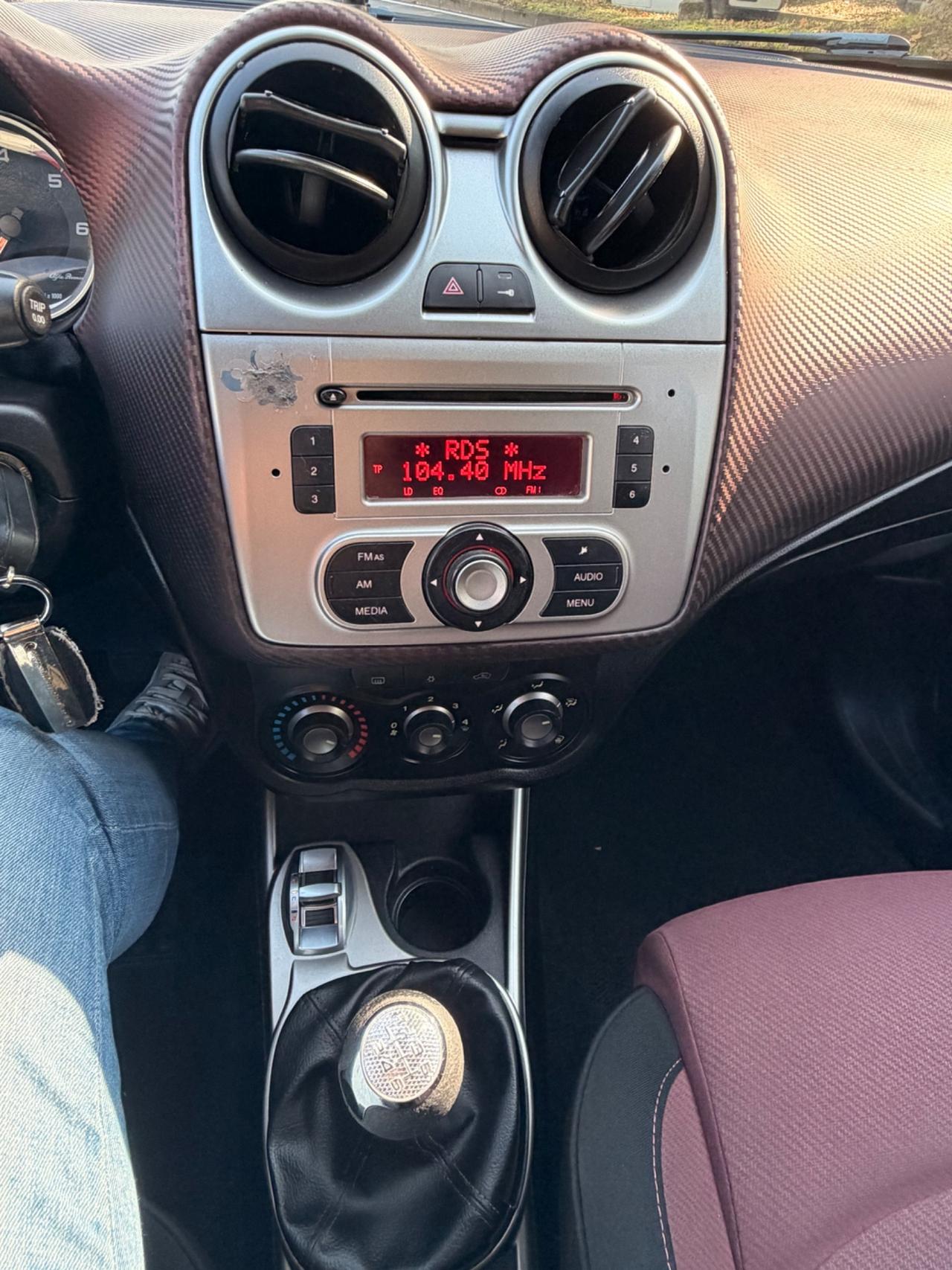 Alfa Romeo MiTo 1.6 JTDm 16V Distinctive Sport Pack