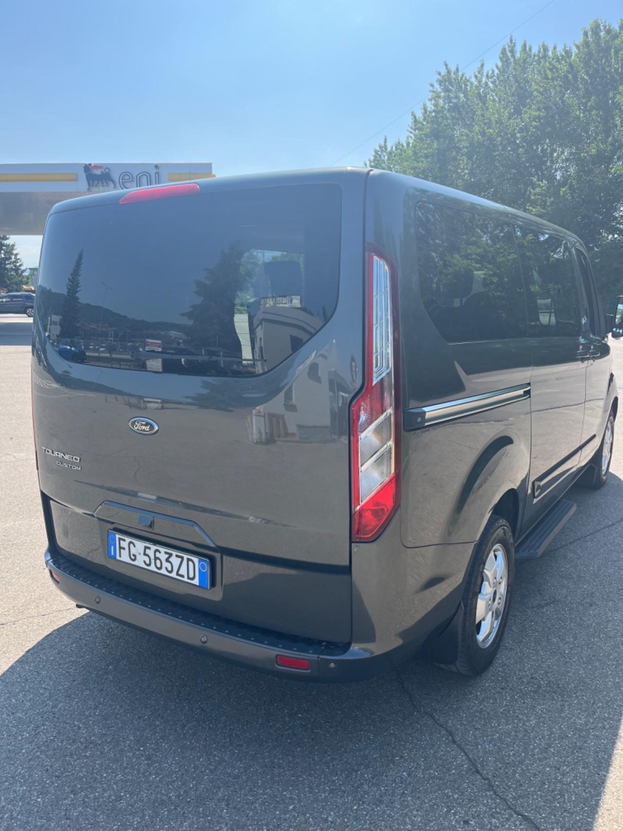 Ford Tourneo Custom Tourneo Custom 310 2.0 TDCi 130CV PC Titanium