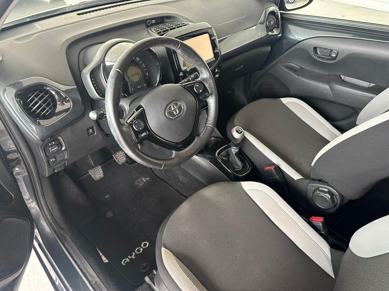 Toyota Aygo 1.0 2015