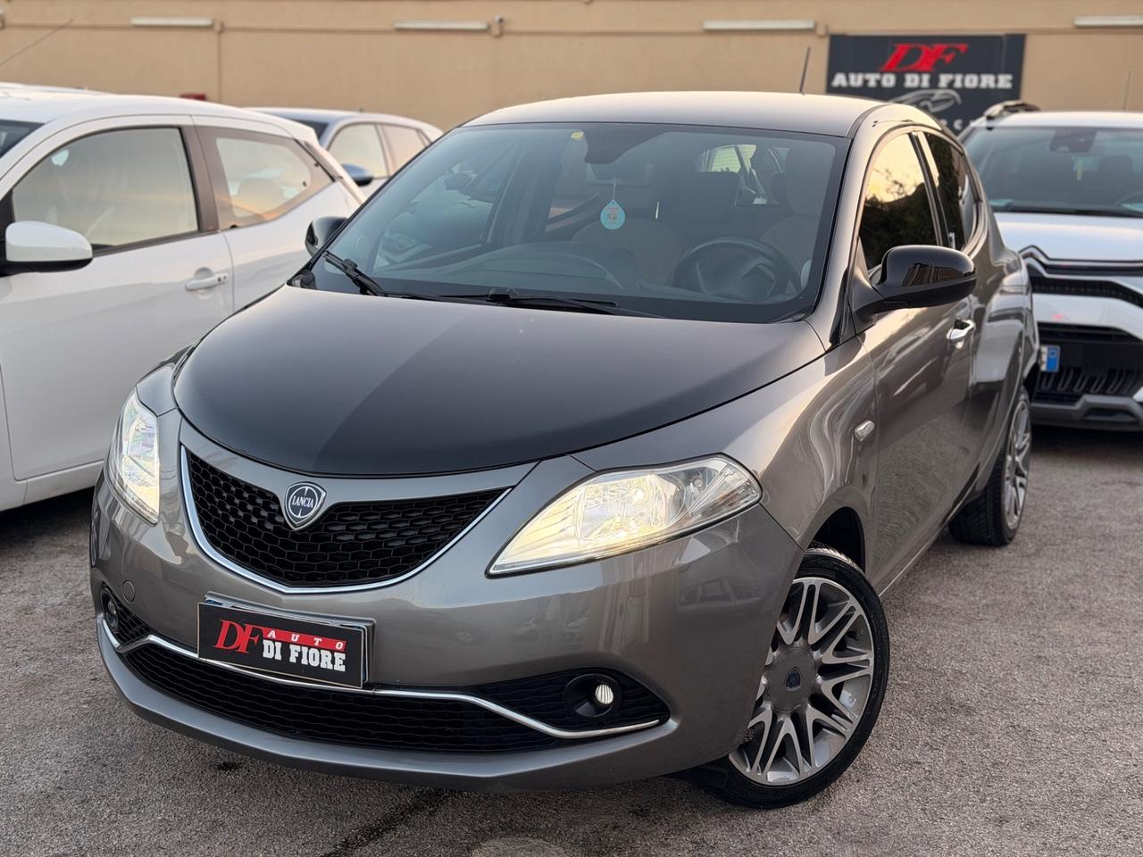 Lancia Ypsilon 1.3 MJT 95Cv PLATINUM IPER FULL