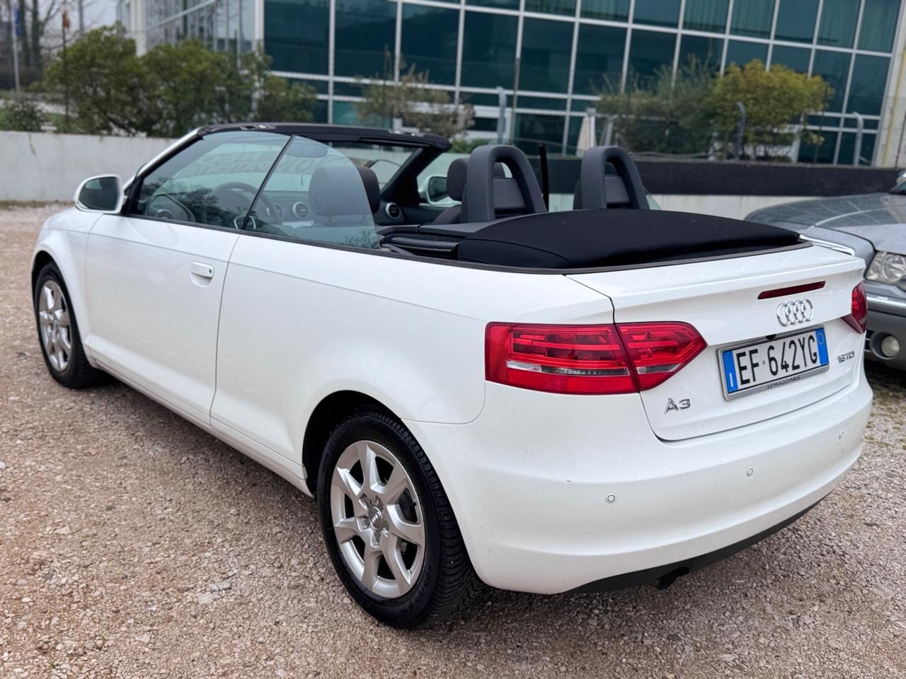 Audi A3 Cabrio 1.6 Diesel 105cv Neopatentati 2011