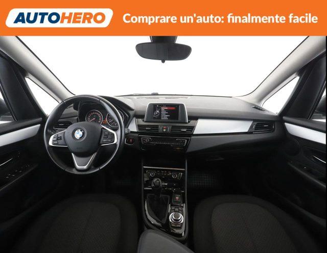 BMW 218 i Active Tourer Advantage