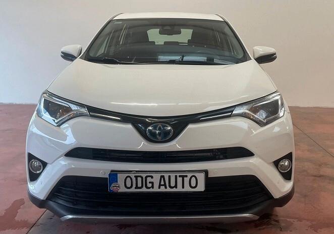 TOYOTA RAV 4 HYBRID-benzina CAMBIO AUT. 2.5 CV 155 con Km 146.696 garanzia 12 mesi