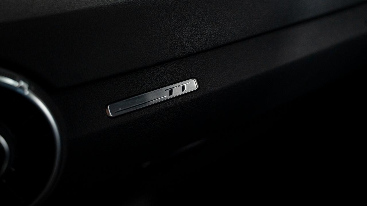 Audi TT COUPE 1.8 TFSI S LINE TRONIC 19" XENO SEDILI VIRTUAL COCKPIT NAVI FULL OPTIONAL