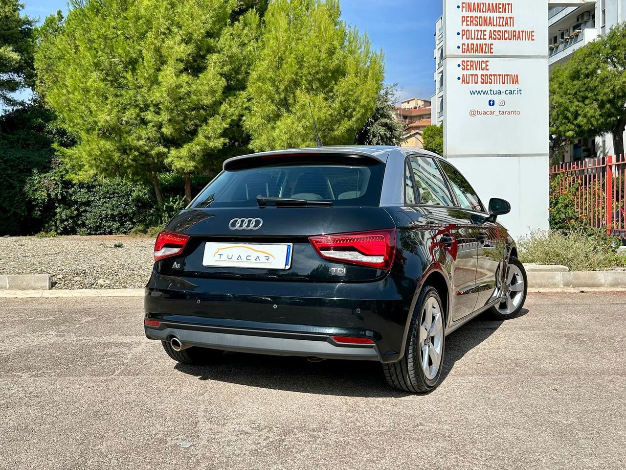 Audi A1 1.6 TDI #7286