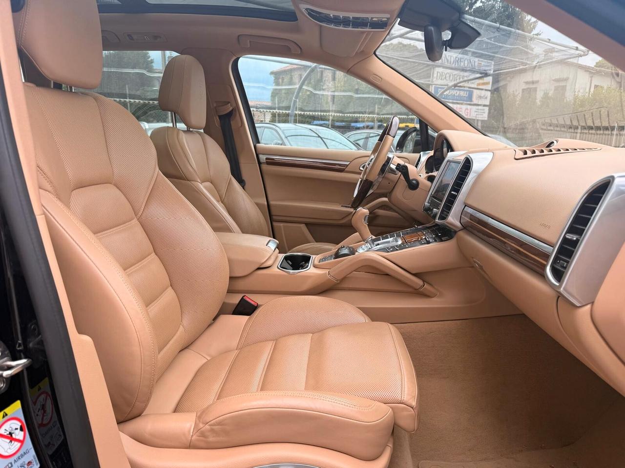 Porsche Cayenne 3.0 Diesel Platinum Edition