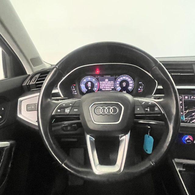 AUDI Q3 35 TDI S tronic Business