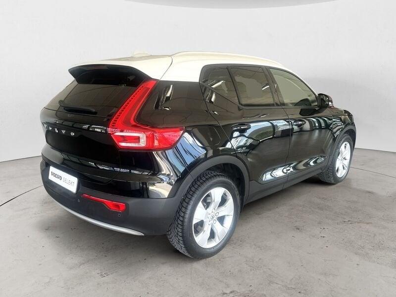 Volvo XC40 D3 150 CV AWD Automatica LED Momentum