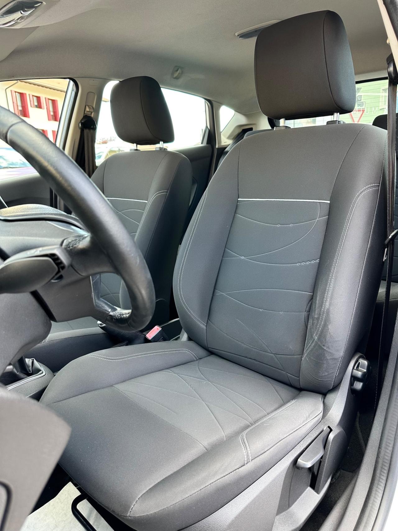 Ford Fiesta 1.0Bz 80CV 5P Titanium - Neopatentati