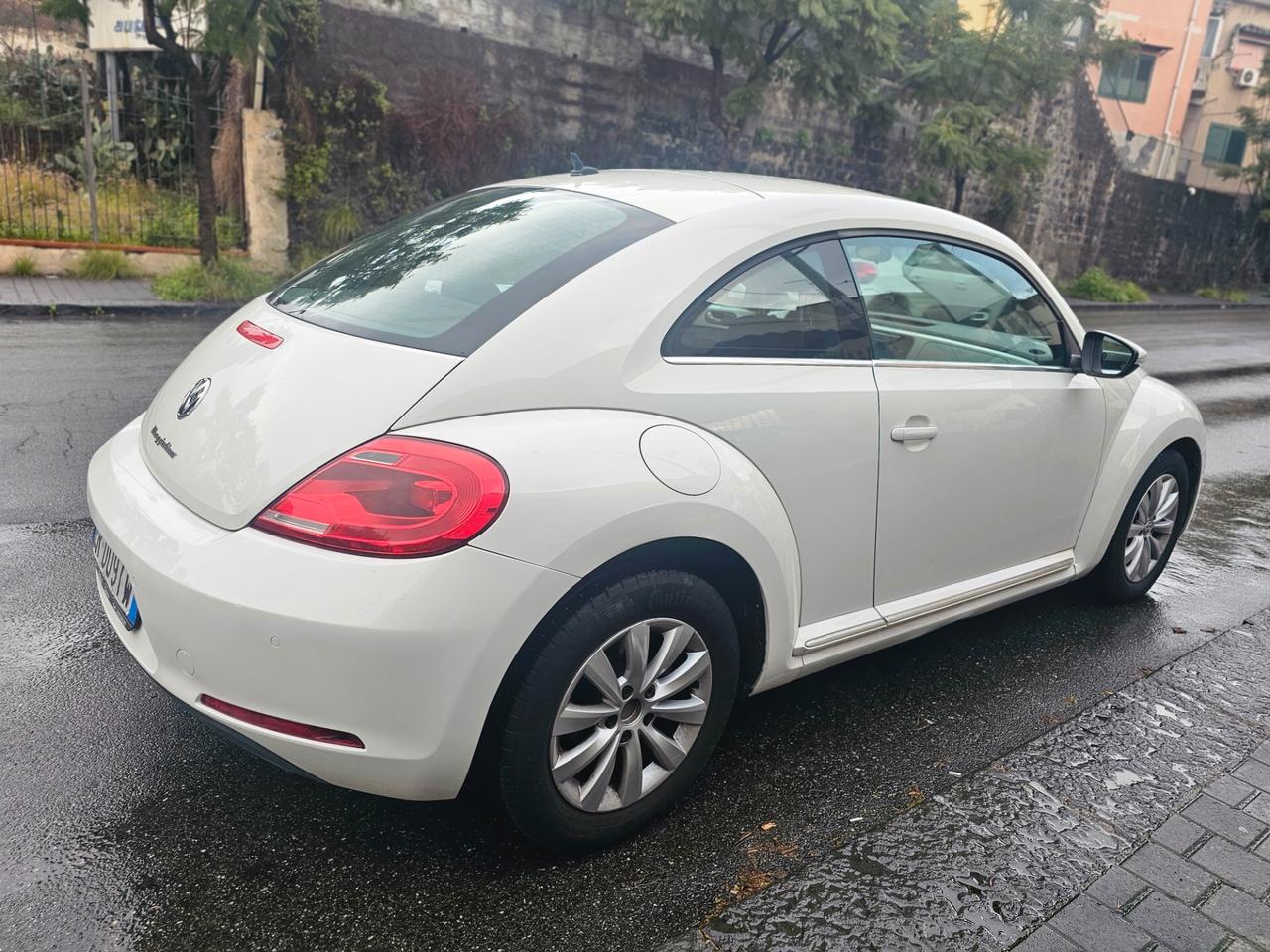 Volkswagen Maggiolino 1.6 TDI Design