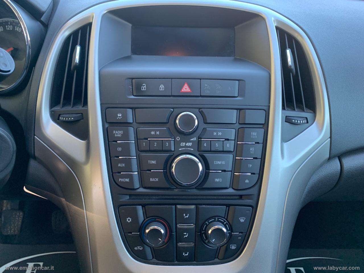 OPEL Astra 1.7 CDTI 110 CV ST Cosmo - 2012