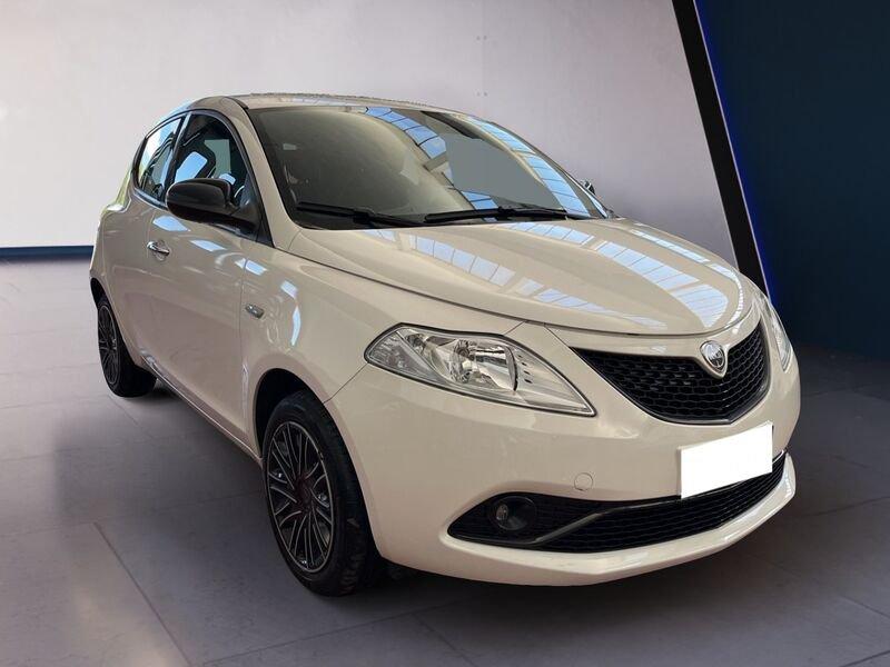 Lancia Ypsilon III 2021 1.0 firefly hybrid Gold s&s 70cv