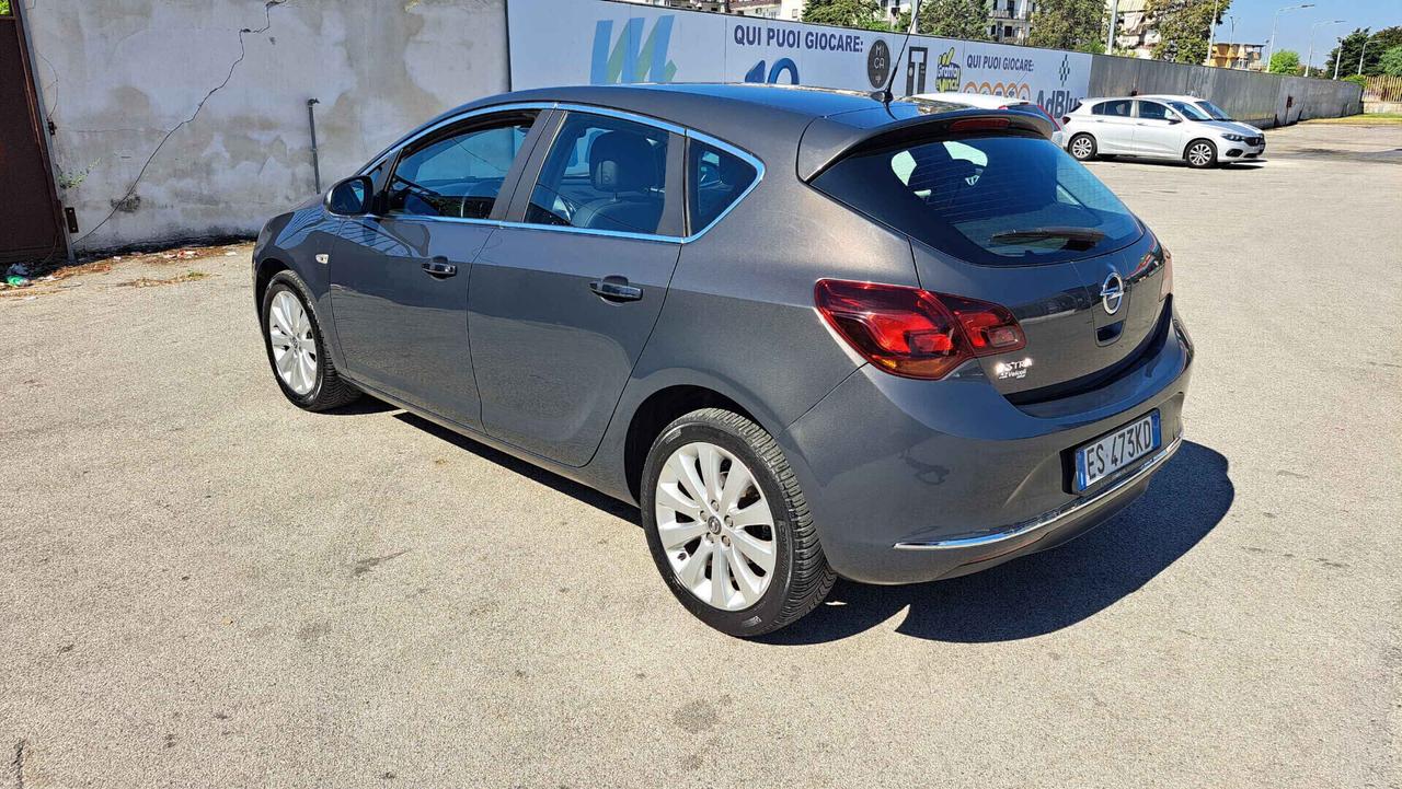 Opel Astra 1.4 Benzina 120CV Cosmo