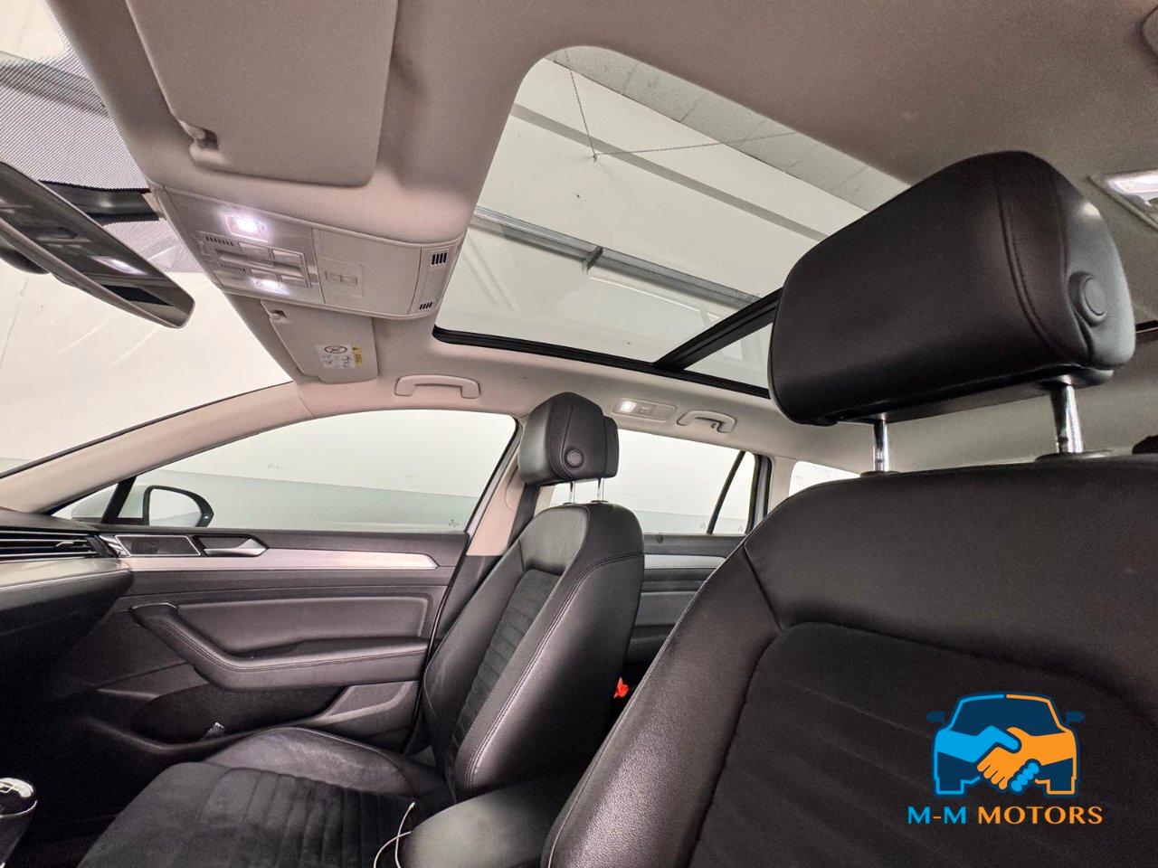Volkswagen Passat Variant 2.0 tdi Highline 4motion 150cv UNICOPRO TAGLIANDI VW