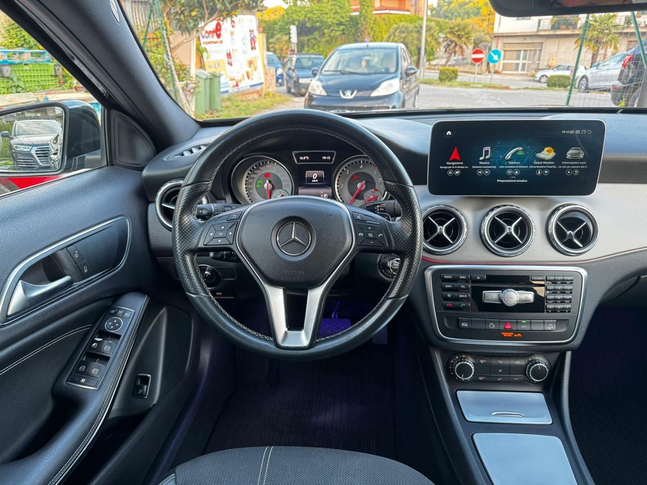 Mercedes-benz GLA 200 CDI Automatic 4Matic Executive