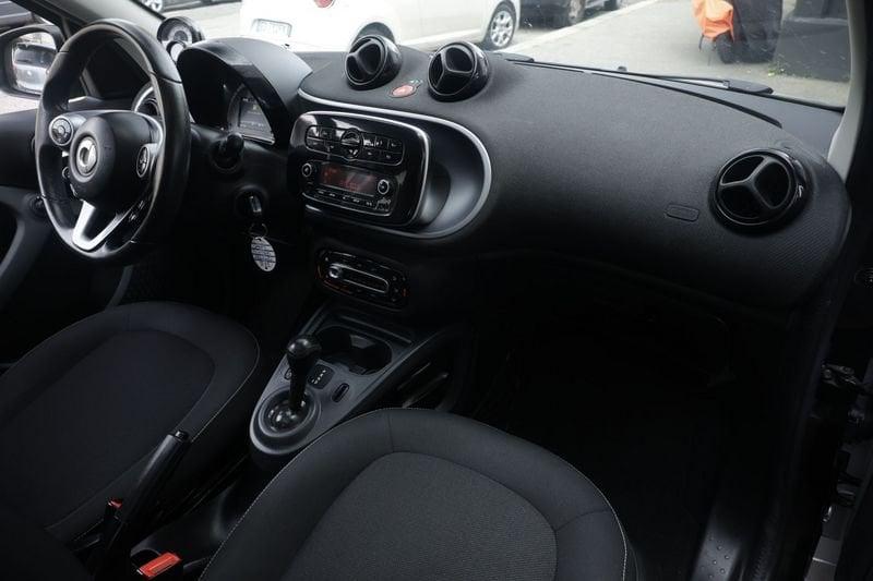 smart forfour smart forfour 70 1.0 twinamic Passion 52KW ANNO 2018