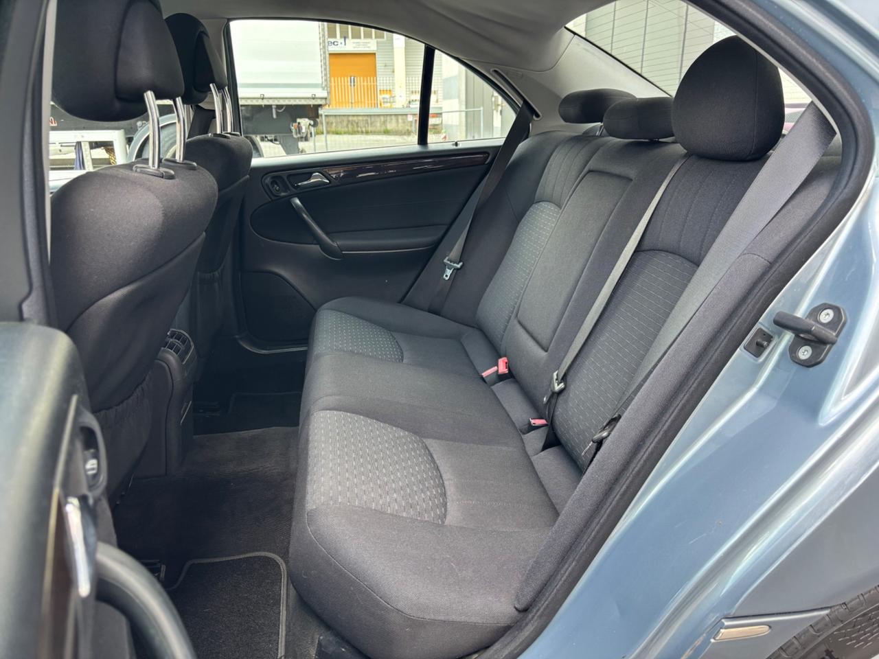 MERCEDES-BENZ C220cdi BERLINA AUTOMATICA PERFETTA
