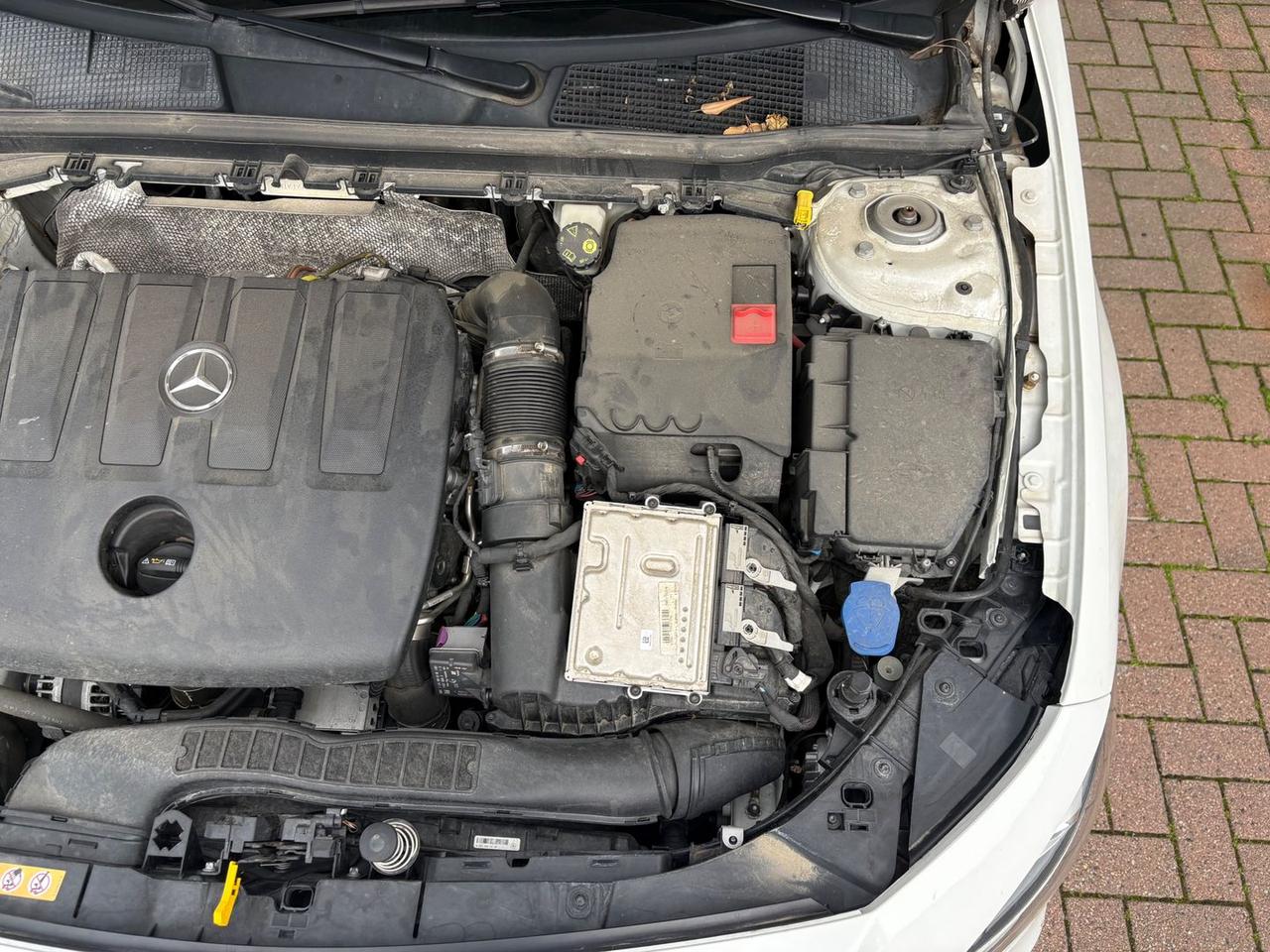 Mercedes-Benz A 180 Business Plus A 180 D #9757