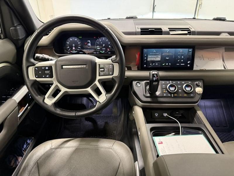 Land Rover Defender Defender 110 2.0 si4 phev SE awd 404cv auto