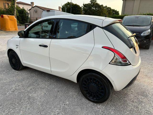 LANCIA Ypsilon 1.2 69 CV GPL Ecochic Elefantino Blu