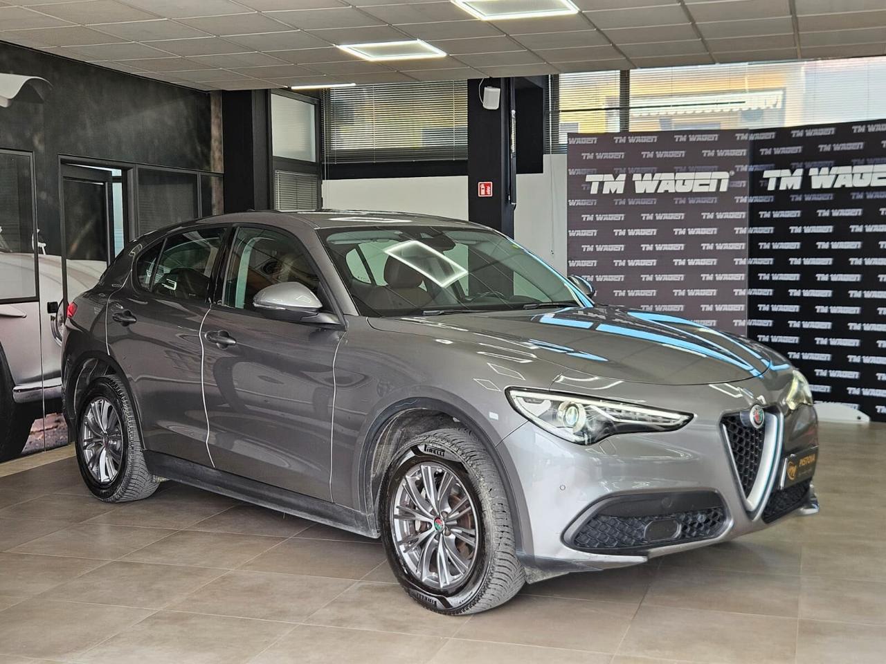 Alfa Romeo Stelvio 2.0 Turbo 200 CV AT8 Q4 Super