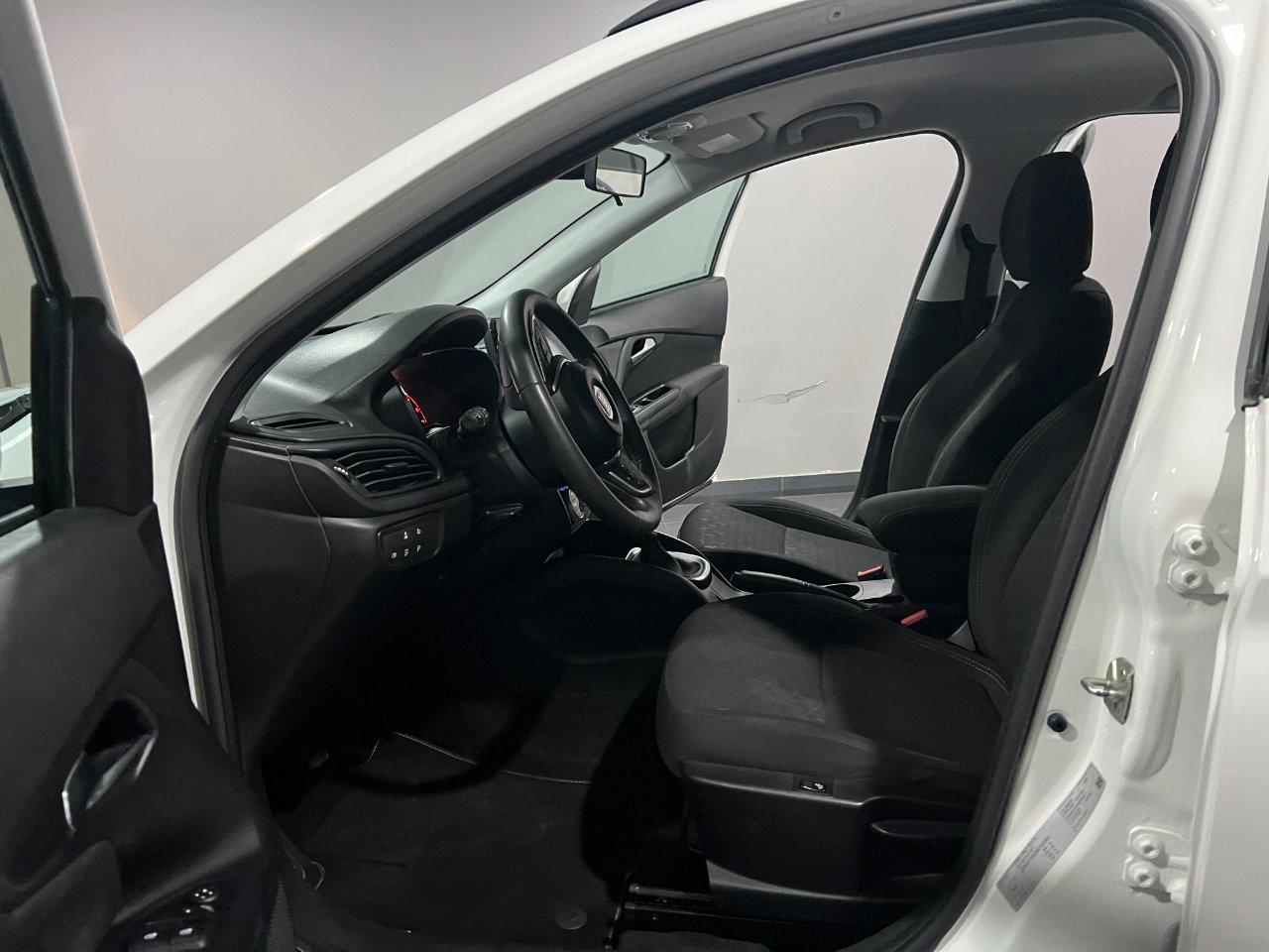 Fiat Tipo Tipo 1.6 mjt Cross s&s 130cv DA VETRINA