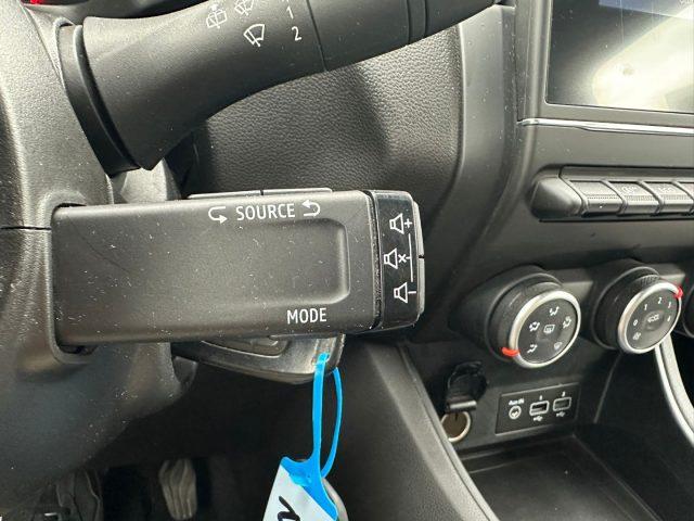 RENAULT Captur AUTOMATICA! Blue dCi 115 CV EDC Business