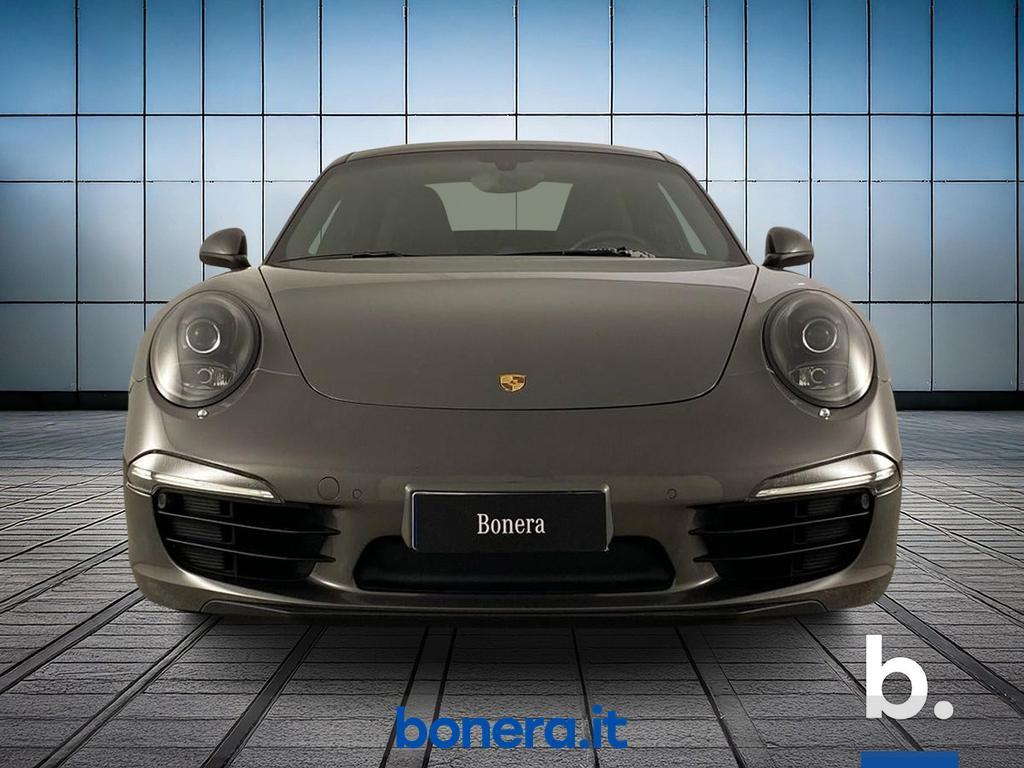 Porsche 911 Coupe 3.4 Carrera