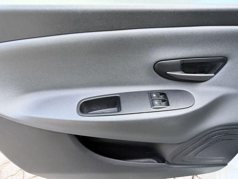 Lancia Ypsilon Ypsilon 1.2 Gold 69cv IDONEA NEOPATENTATI RESTYLING