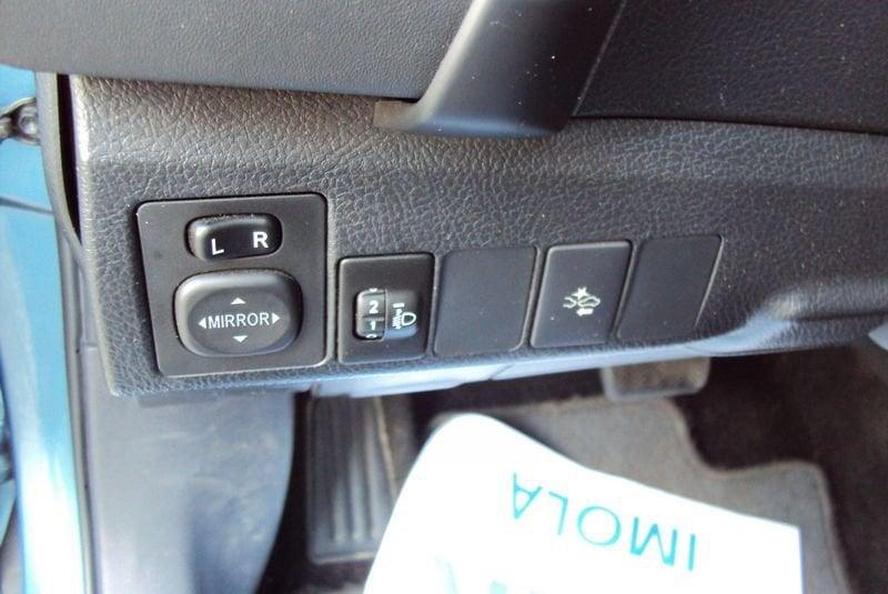 Toyota Auris Auris 1.8h Lounge cvt
