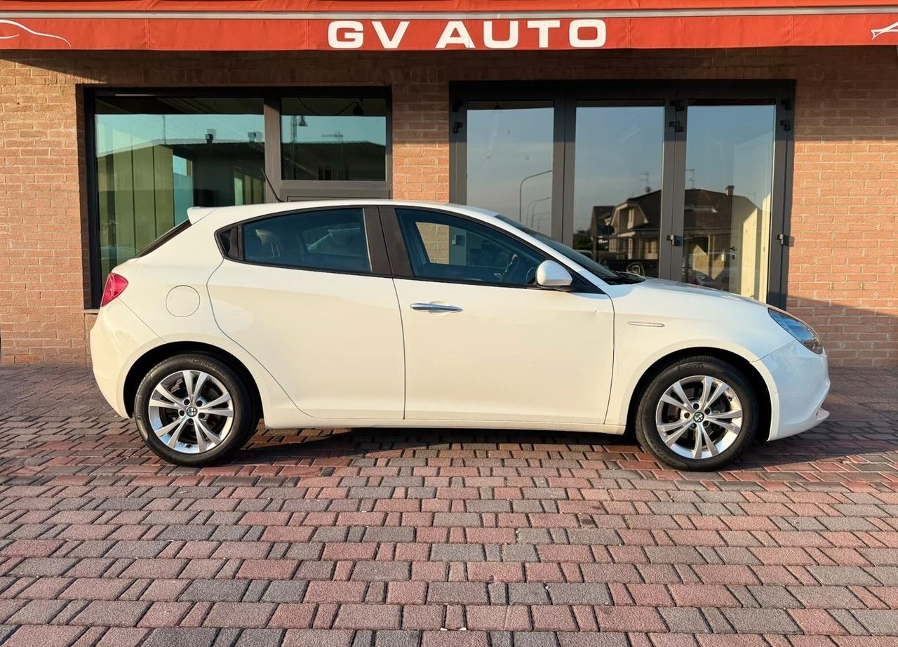 Alfa Romeo Giulietta 1.6 JTDm