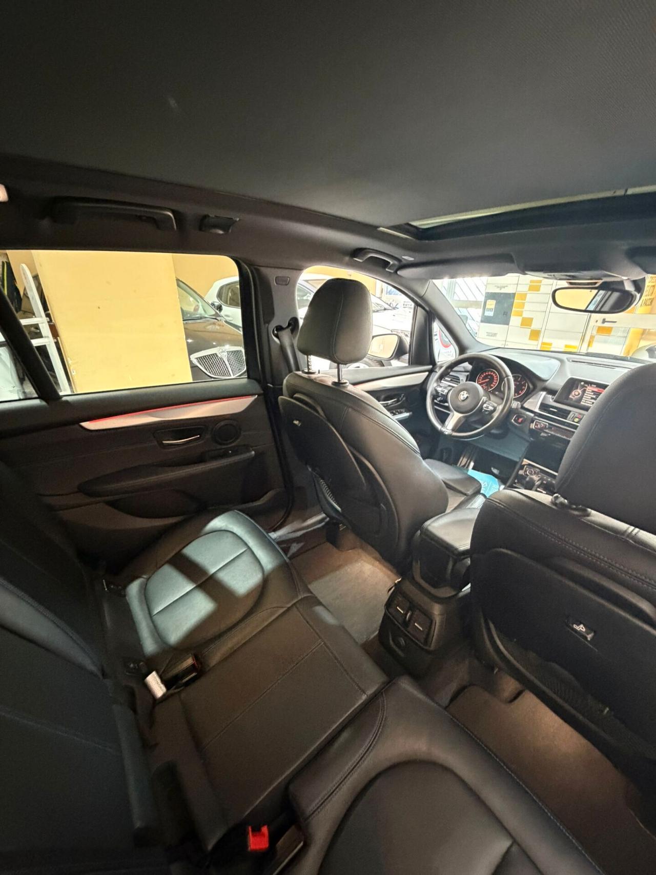 Bmw 2er Active Tourer 218d Msport