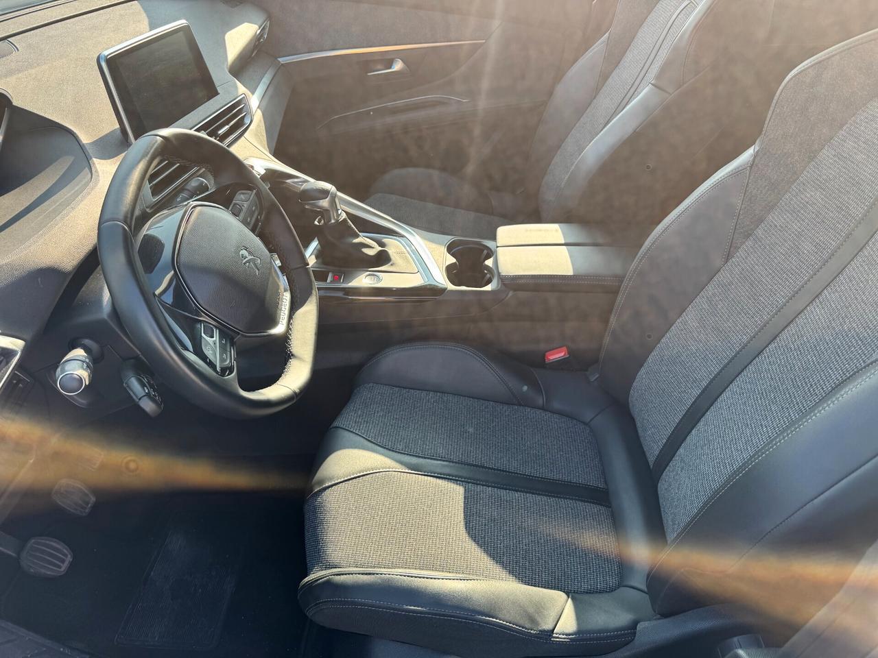 Peugeot 3008 PureTech Turbo 130 S&S Allure