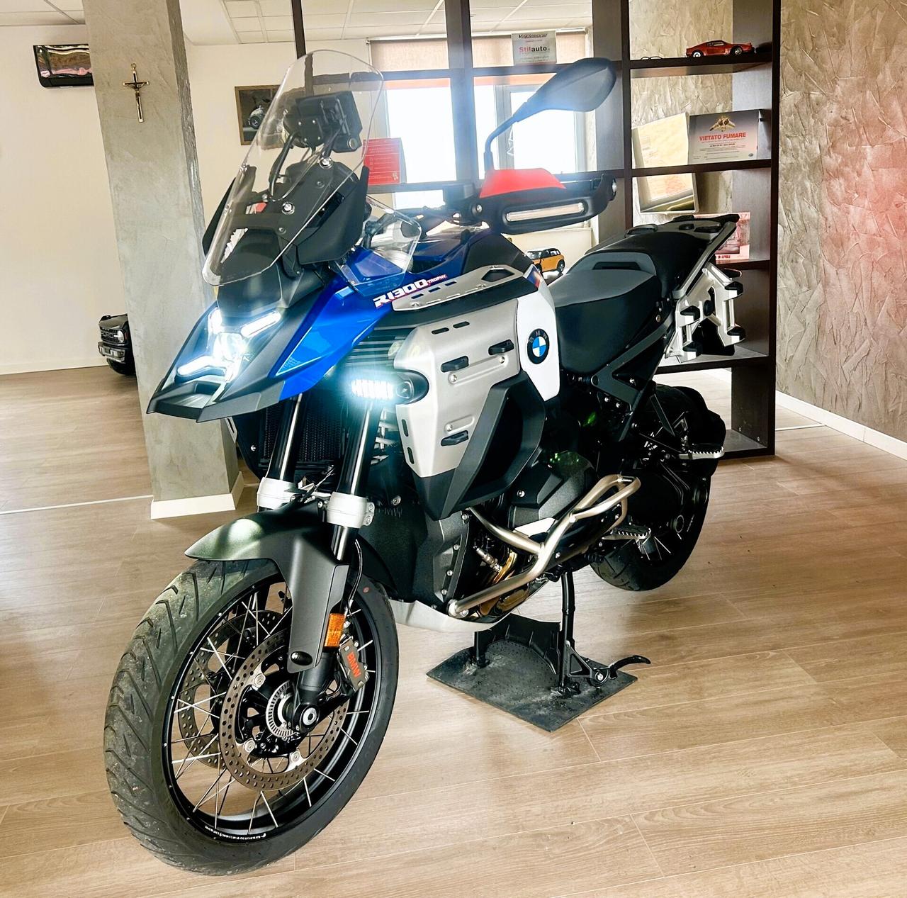 Bmw R 1300 GS Adventure Trophy