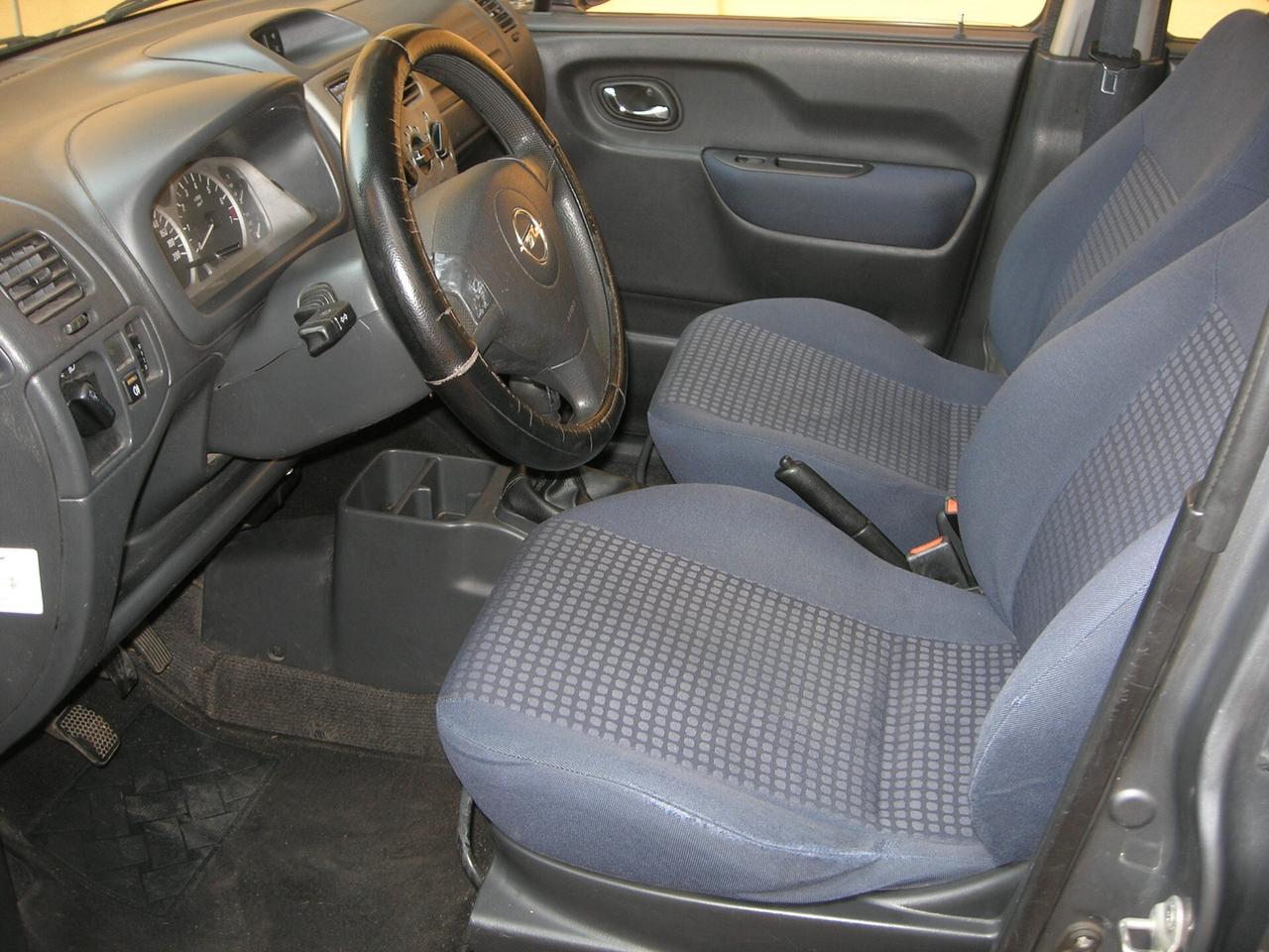 Opel Agila 1.2 16V Enjoy