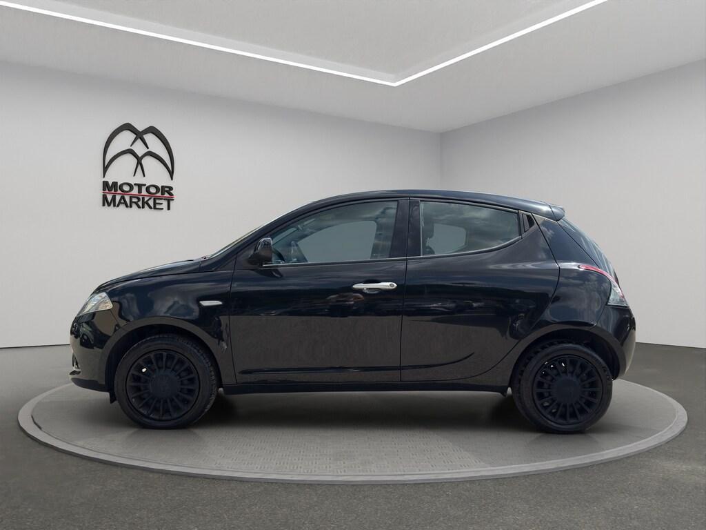 Lancia Ypsilon 5 Porte 1.0 FireFly Hybrid Silver