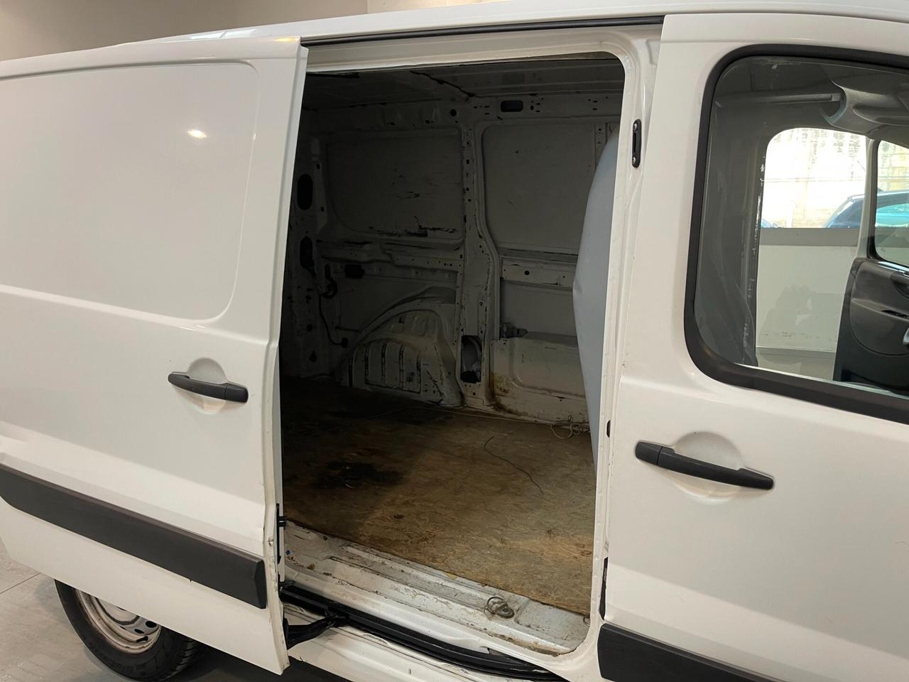 Peugeot Expert 2.0 HDi 120CV PC-TN 10Q Furgone