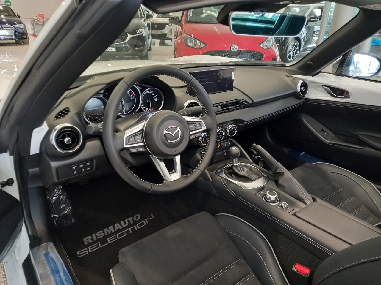 Mazda MX-5 1.5L Skyactiv-G RF Homura