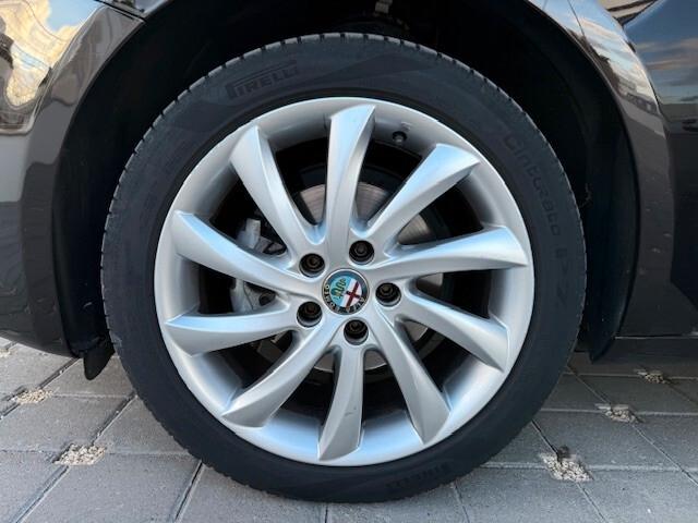 Alfa Romeo Giulietta 1.4 Turbo 120 CV Distinctive 2015