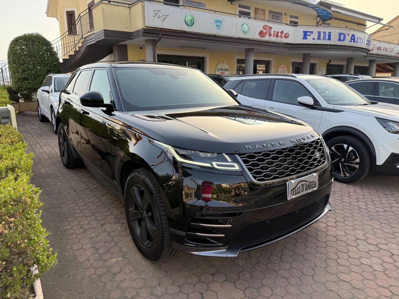 Land Rover Range Velar 2.0D I4 240 CV R-Dynamic S