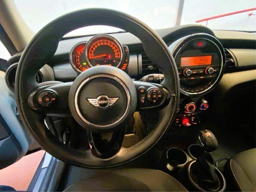 Mini 1.5 Cooper D 5 porte Cambio Automatico