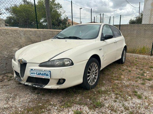 ALFA ROMEO 147 1.9 JTD - 2005