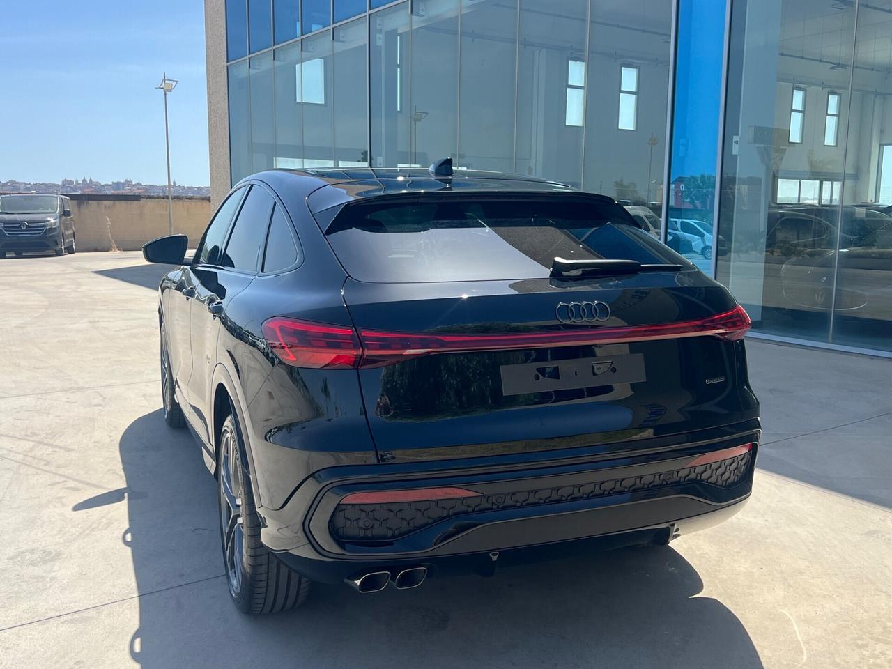 AUDI Q5 Sportback 2.0 TDI mhev S line quattro 204cv s-tronic - possibilità noleggio no scoring