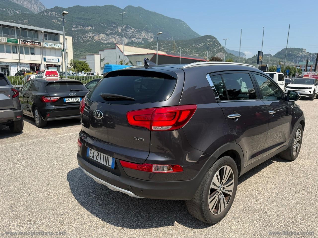 KIA Sportage 2.0 CRDI AWD Cool GANCIO TRAINO - 4X4