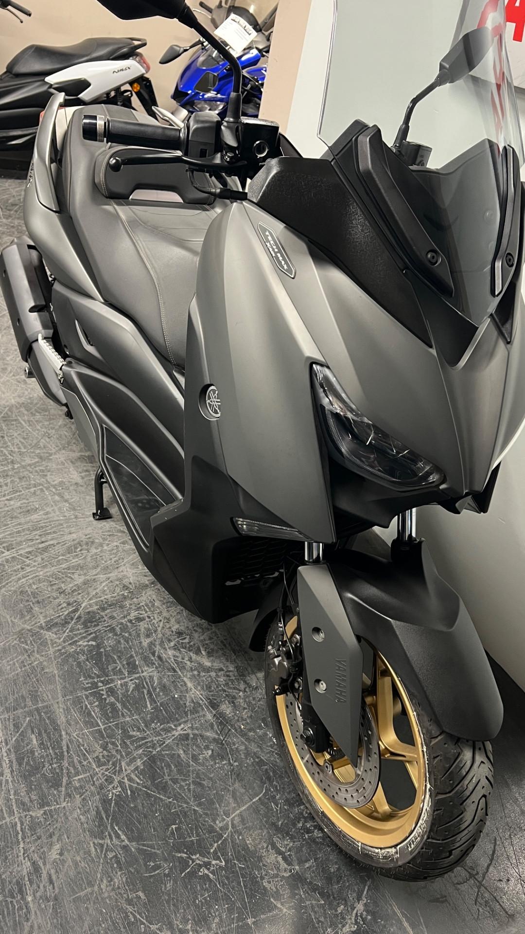 Yamaha X-Max 300 Tech Max