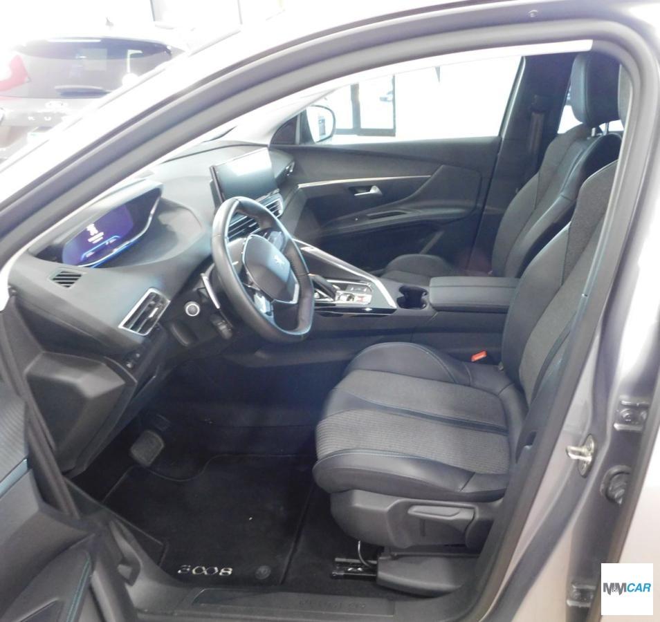 PEUGEOT - 3008 - BlueHDi 130 EAT8 S&S Allure